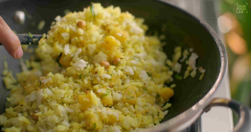 Poha Banane ki Vidhi